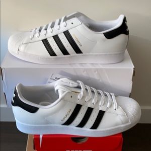 🆕 Adidas Superstars (EG4958) Sneakers sz 11